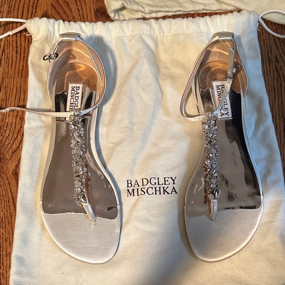Badgley Mischka Crystal Embellished Silver Sandals